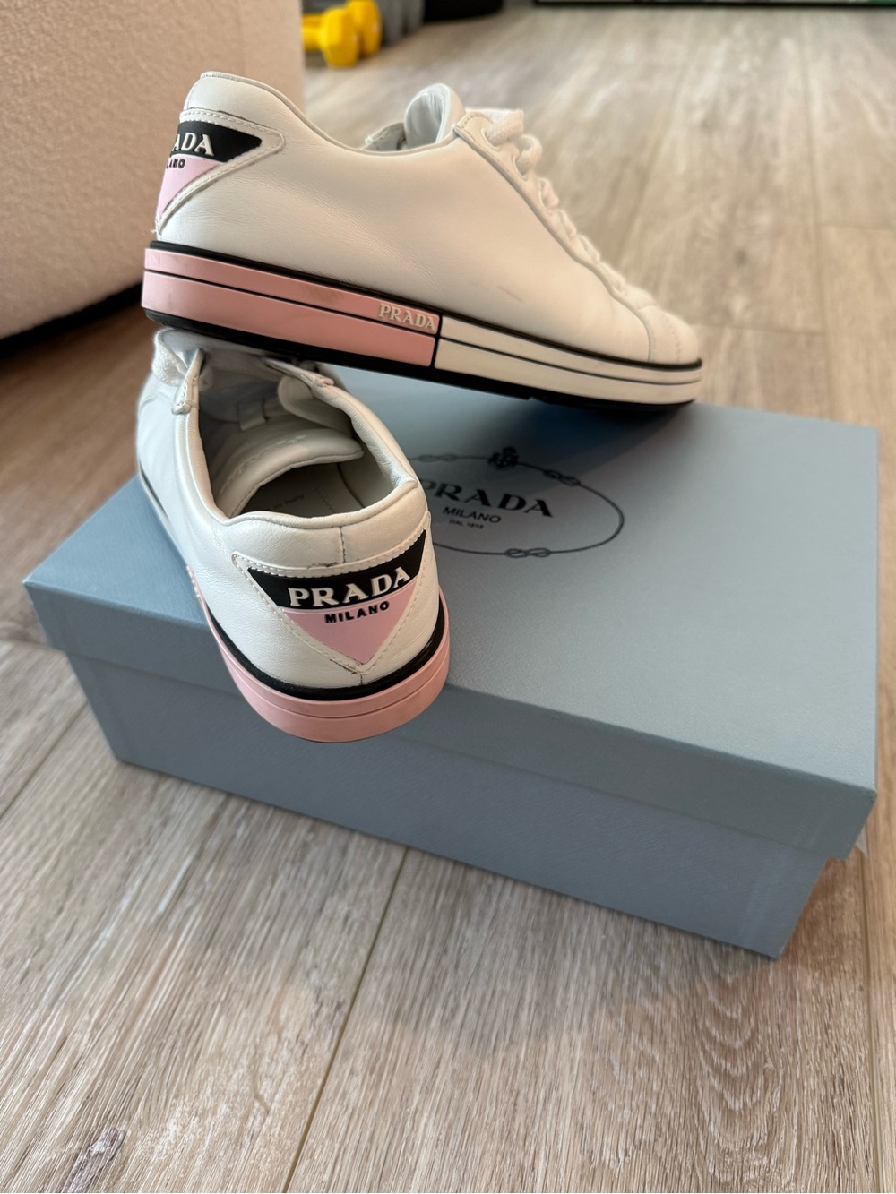 Prada White Leather Low-Top Sneakers with Pink Trim